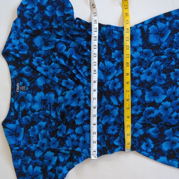 Chaps Floral V Neckline Short Sleeve Dress M Blue Black Floral Pattern - Picture 14 of 15